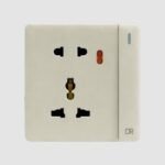 S/MULTI SOCKET Xises off white
