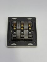 3 GANG  Xises off white - Image 2