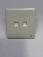 D/TEL Xises off white - Image 4