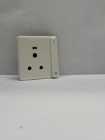 POWER PLUG Xises off white - Image 5