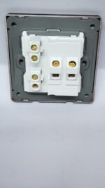 Rich Brown - 2+2 Switch Sockets - Image 3