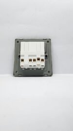 Shadow Pearl -  4 Gang Switch - Image 3