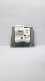 Shadow Pearl - USB Multi Switch Sockets - Image 3