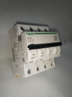 Schneider 4 Pole 40Amp - Image 4