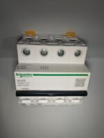 Schneider 4 Pole 40Amp - Image 2
